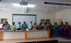 शिक्षकेत्तर कर्मचारी श्री बाळासाहेब सुदाम कांबळे मामा यांचा  सेवापूर्ती  सपत्नीक सत्कार समारंभ (Staff welfare committee)