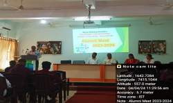 Alumni Meet 2023-24 interacting with Alumni