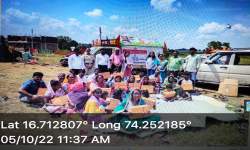 नवनाथ डवरी समाजातील लोकांना जीवनावश्यक वस्तूंचे वाटप