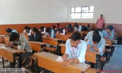 हिंदी दिवस के उपलक्ष्य में आयोजित वक्तृत्व और शुद्धलेखन  प्रतियोगिता